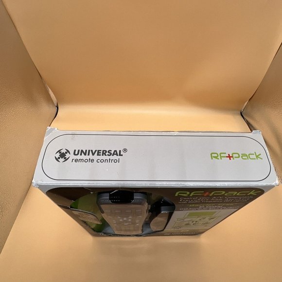 Universal Remote Control - MasterControl 8-Function Learning Remote - Picture 9 of 12